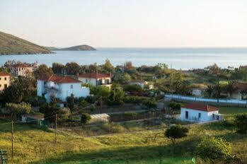 Panorama Plati Aparthotel Exterior photo