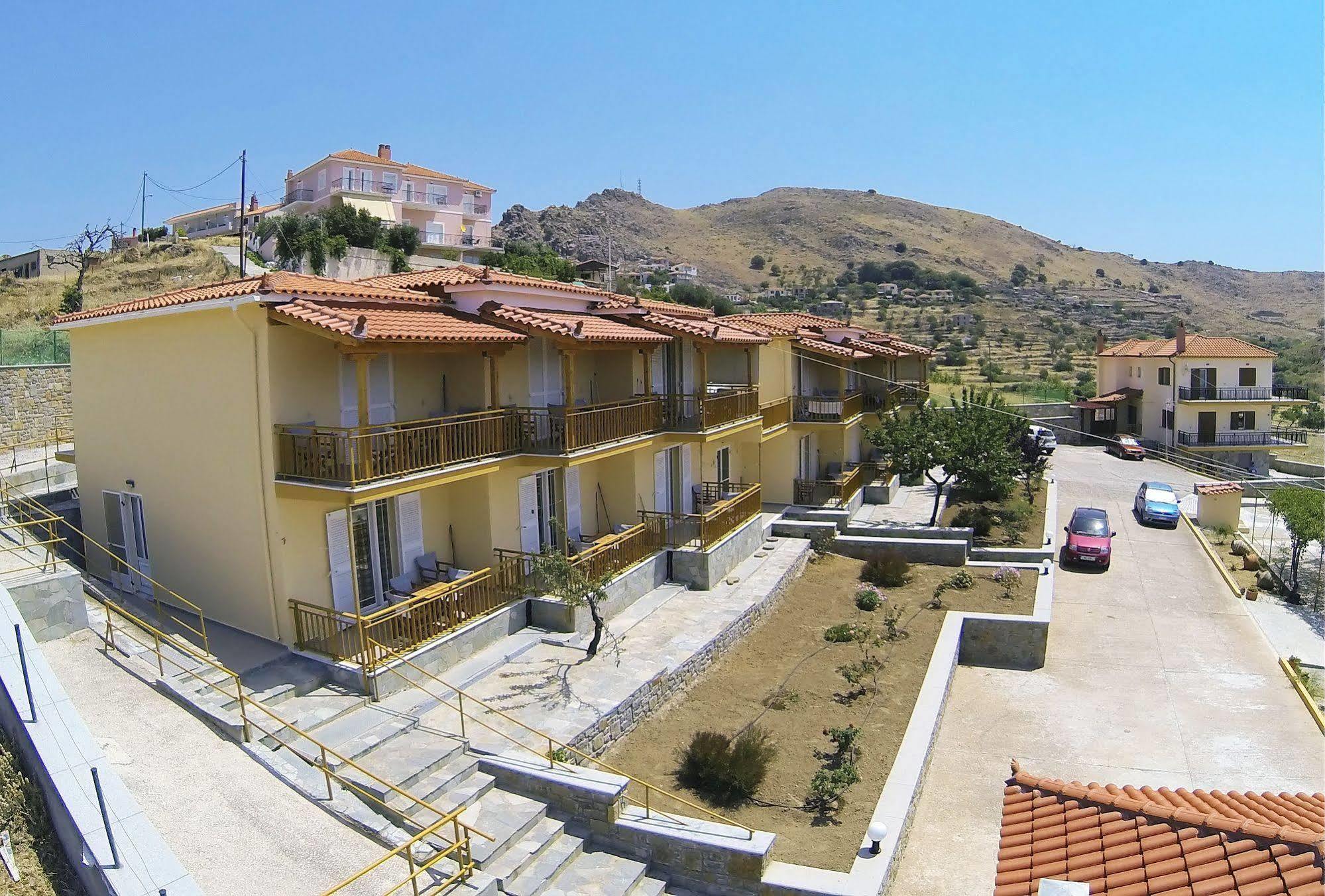 Panorama Plati Aparthotel Exterior photo